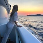 Reese Witherspoon Instagram - Don’t worry about a thing... except going overboard! 🤣