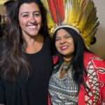 Regina Casé Instagram – Noite emocionante e emocionada pela Amazônia aqui em Harvard 🤍🌳 

@guajajarasonia 
@brazil_conference 

#ReginaCase #Harvard #brazilconference
