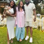 Regina Casé Instagram – ESTRELA!!!! ⭐️
Esse vai ser o nome da minha afilhada!
Que festa linda! Que dia emocionante! 
Emoção genuína, as famílias vibrando, convidados sambando alegres…
Que honra! Que alegria esse presente que @xandedepilares e @mikimbeth me deram!
Estrela, a dinda já te ama muito! ❤️