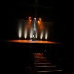 Regina Casé Instagram – Dá pra acreditar que essa mulher gigante depois de nos presentear com  uma noite memorável no teatro,emoção no palco com o brilhantismo da nossa amada amiga @fernandamontenegrooficial  e emoção na plateia  onde eu e @eciavatta comovidos vimos @beneditazerbini  e @joaopedrojanuario em lágrimas assistindo  toda aquela potência, dá pra acreditar ,que antes que pudéssemos escrever gratos por essa maravilha que ela nos proporcionou ,essa mulher nos mandou flores para cada um,lindos cartões e esse presente (já de rapazinho) pro Roque?!?! Dá pra acreditar?!?!?! 
Fernanda você não existe!!! Ou melhor,ainda bem que você existe Fernanda!!!
Nós te amamos muito!!!!!❤️