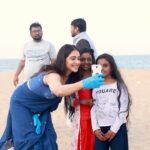 Regina Cassandra Instagram - “Why are you wearing a saree for a beach clean up?!” - a question I was repeatedly asked this very day and it only left me smiling to myself. To me, it’s always been about the ethos we carry and not about the attire so much. And haven’t we all seen our help champion a saree with utmost grace? Amidst the shimmering sands of Chennai, I found myself defying stereotypes with every step. While sarees often grace elegant soirées, here, they become symbols of a deeper intention - a commitment to our coastline well being. This Earth Day (22nd April), let’s rewrite the narrative, celebrating tradition while championing change ❤️ #earthday #planetvsplastic