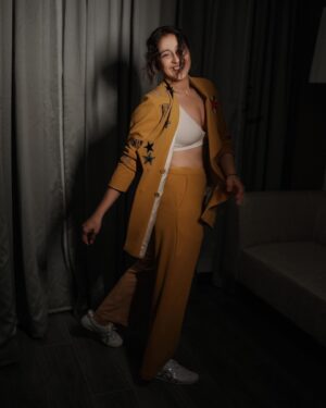 Regina Cassandra Instagram - Solitude for the traveller’s soul…
@shahinmannan @soigne_official_ @talesbyaravind @karthika.nitheesh
