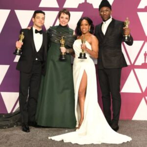 Regina King Instagram - Everyone's outpouring of joy has tickled my heart and it can't stop giggling🤗💜 I have to thank the glamizons
@oscardelarenta @moniquelhuillier @louboutinworld @stuartweitzman @chopard @ireneneuwirth @arconalosangeles @kohgendo @frenchieswoodbury @waymanandmicah @makeupbylatrice @queen_philonese @iamnakoya @raegetter62 
Thank you @theacademy !!! #bealestreet