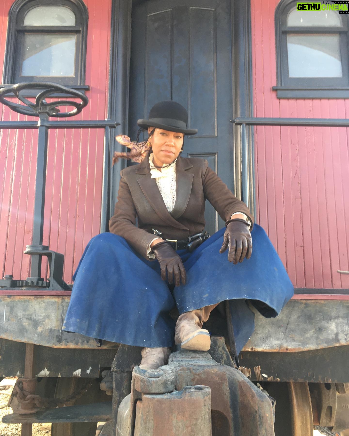 Regina King - 166.2K Likes - In theaters NOW!
#TheHarderTheyFall #RufusBuckGang