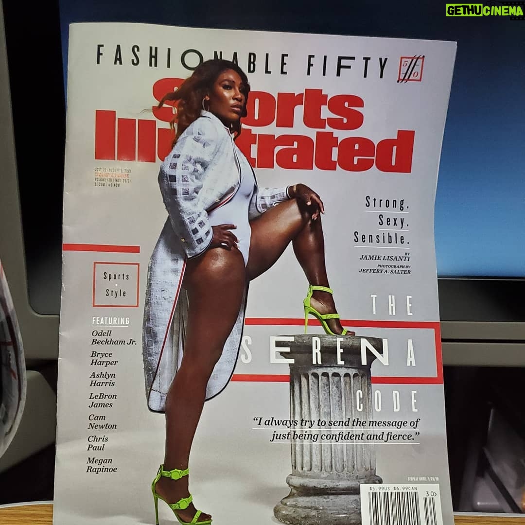 Regina King Instagram - I just love these 2 #coverqueens Power. Beauty. Grace. @venuswilliams @serenawilliams