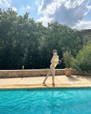 Reina Triendl Instagram - 💛

素晴らしすぎたお宿。
絶対にまた行きたい場所です🍃

オーナーのかほさんとそのアシスタントちゃんが
とっても良くしてくれました🫶😚