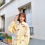 Reina Triendl Instagram - 夜9時で この明るさ🇫🇷 🍃