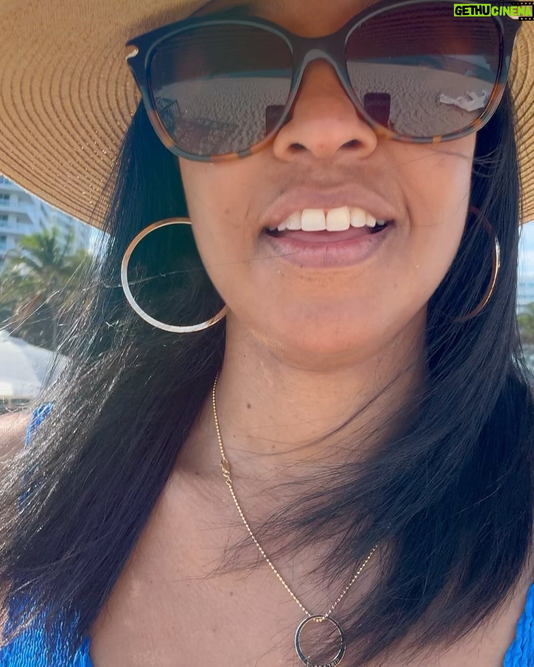 Renée Elise Goldsberry Instagram - I go through long periods where I don’t feel like I have anything to share here. Like my daily life isn’t social media worthy. So I disappear for a while… And then I’m stuck waiting for something even more worthy to bring me out of hiding. Some press day, premiere, or announcement when I just happen to be captured camera ready and lit well… But this Miami sunlight hit my naked face today… and reminded me… my friends just want to know that I’m still here, that I’m well, and that I love them. LOVE has me feeling so good, I’m doing a bad dance break on the beach, filled with the freedom and joy of not giving a shit about being worthy. And at the same time, knowing that I always am. Posting #onlytheouttakes #alwaysworthy #gracesavesme Photo Credit to my girl! @thetatumlife 💕