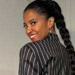 Renée Elise Goldsberry Instagram - #proofoflife @tods 💄 @billieegene 🪮 @kalisimpressions 📸 @kaylagoldsberry