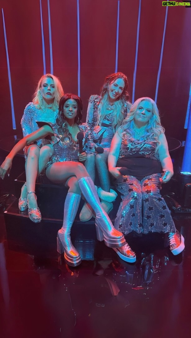 Renée Elise Goldsberry Instagram - #GIRLS5EVA is OUT #atlast! Our BTS is another opportunity to share the joy we have making it. Here is a 3RD season filled with endless laughter, love, ridiculous fun… high and loud fashion… singing and dancing-whether it’s scripted or not, the greatest writing, directing, styling, costumes, lighting, sound, arranging, design, and producing in the whole world. I will cherish this crew, this cast, and this season of my life forever. My BTS is unapologetically long, I know… But it feels too good not to share. I only encourage you to watch the show. All 3 seasons! Rewatching it now does more than make me laugh. It reminds me that no mistakes are final; it’s never too late to go for it all; and together is the only way forward. 🎶 #4stars by @sarabareilles @netflix @busyphilipps @pellpix @sarabareilles @scardinoandsons @kimmygatewood @shutup_lutz @takishahair @lasonyagunter @heme_style @billieegene @a.lenoxzach @kylebrier @sarahmjenkins @erikahenningsen @ashleyparklady @yanceyedwards @danielbreaker @thomasadoherty #girls5eva #netflix #returnitytour #newseason #bts #tapintoyourfortworth