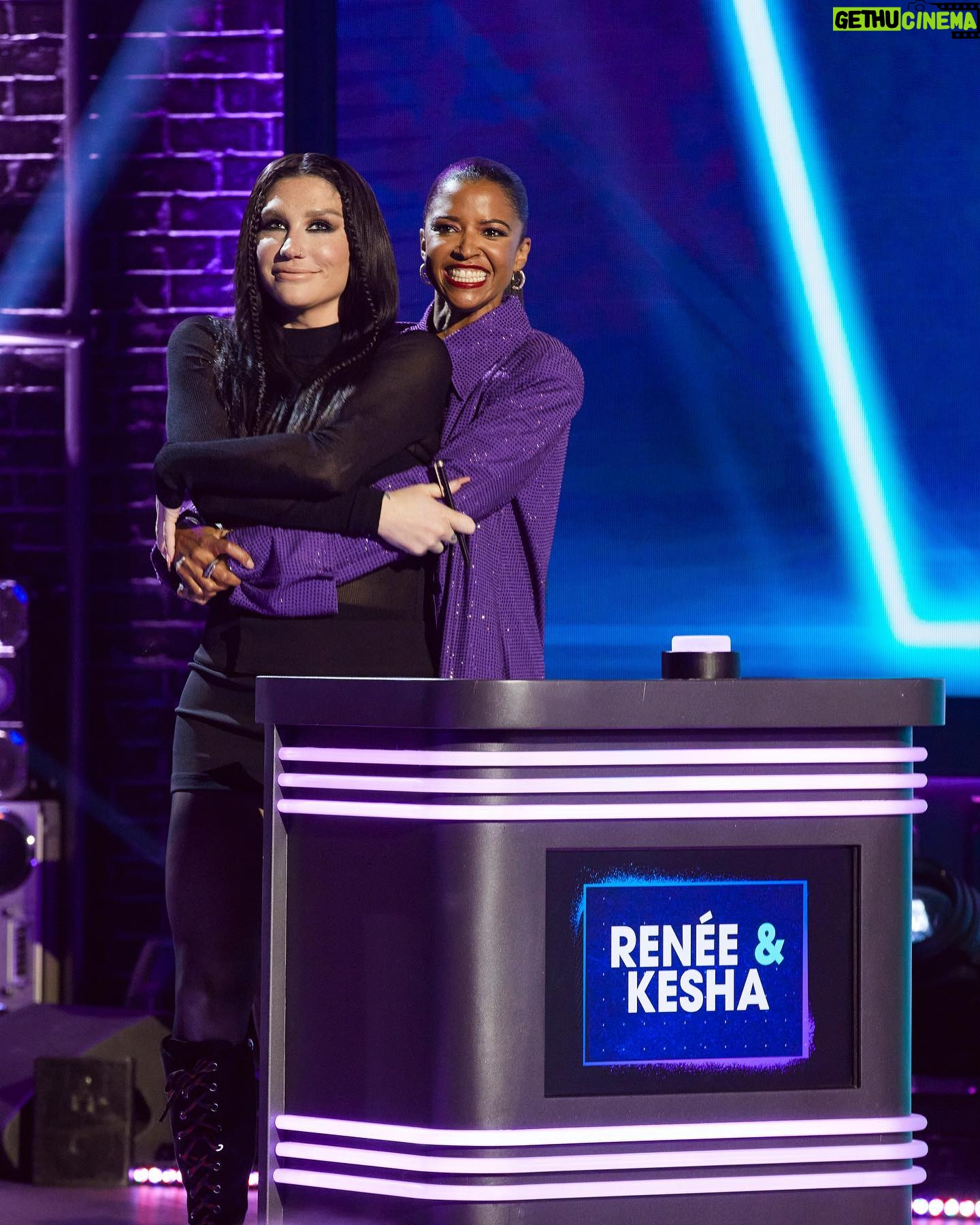 Renée Elise Goldsberry Instagram - I was so afraid to do #ThatsMyJam… Did it anyway. Watched it last night, and the only thing I’m not proud of is my maniacal laugh when we won. 🤦🏽♀️🤣 •Full episode streaming on @Peacock Thank you… @Fallontonight @iiswhoiis @Bigboi @Kenanthompson And my brilliant style team: @theoriginalhairwhisperer @autumnmoultriebeauty @Sarahslutsky -who knew the set would be purple?!