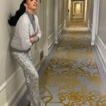 Renée Elise Goldsberry Instagram - Sequins and stripes for #Girls5Eva Eve! Season 3 drops tomorrow on @netflix! 👗: @sarahslutsky 💄: @billieegene 💇🏾‍♀️: @derickmonroe Look I 🪡: @michaelkors 👡: @tamaramellon 💎: @sethicouture @grownbrilliance 👛: @michaelkors Look II 🪡: @ragandbone 👡: @tamaramellon 💎: @grownbrilliance 👛: @brandonblackwoodnyc #netflix #girls5eva #press #returnitytour #nyc