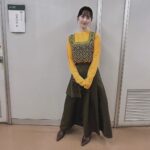 Rena Matsui Instagram - 『NHK短歌』 言葉の発見がたくさんある回でした✨ 👗@herin.cye 👢@staccatojapan_official