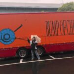Rena Matsui Instagram – BUMP OF CHICKEN TOUR #ホームシック衛星2024
有明アリーナにお友達と行ってきました！BUMPの音楽はいつも、どんな時も、離れていても、心の中でそばにいてくれる。時を経てもステージ上で輝き続ける音に込められた、一人一人へ届けたいという想いを受け取って、明日からも素晴らしい音楽の思い出を胸に生活していこう。そう思える素晴らしいLIVEでした。

2人して雨に負けない涙で顔をびしょびしょにして、これもまた素敵な思い出。