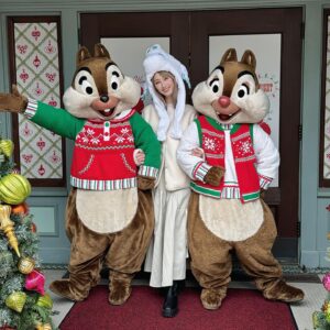 Rena Matsui Instagram - YouTubeにて香港ディズニー旅行の2日目をアップしました。
グリーティングにアトラクションにショーにグルメと大満喫！
楽しすぎて早くまた香港行きたいよー🥺
#香港ディズニー
#hongkongdisneyland