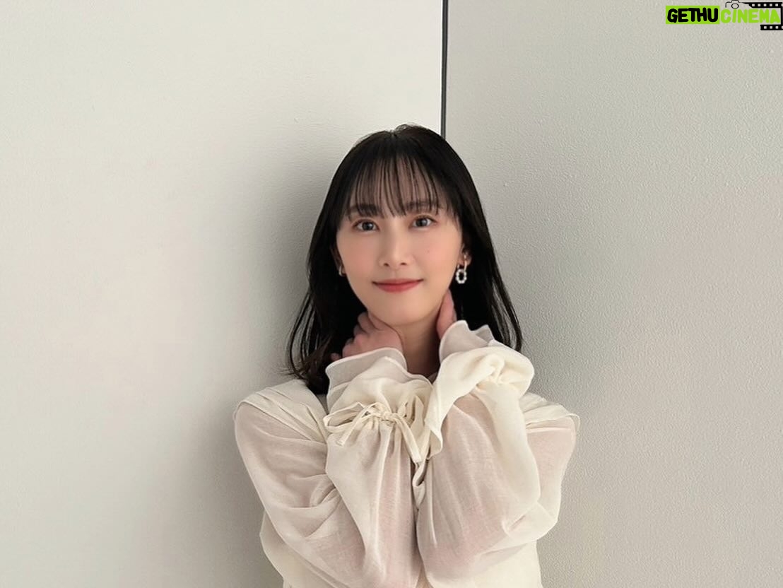Rena Matsui Instagram - エッセイ『私だけの水槽』の著者近影撮影にて。 発売が近づいていてドキドキしています。
