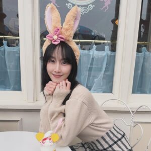 Rena Matsui Instagram - アイスクリームコーンのスペシャルサンデー🍨
マンゴーの味がしっかりして美味しかったぞ！！

📷@ainyan_0302