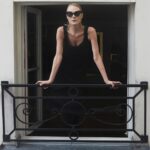 Renata Litvinova Instagram - Pause in Paris Остановка в Париже