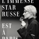 Renata Litvinova Instagram - Renata Litvinova, une des figures du cinéma et du théâtre russe, présente le 25 février et le 17 mars « Le cactus » au Théâtre Hébertot. Reconnue pour ses talents de réalisatrice, scénariste, actrice et productrice, Renata Litvinova accompagnée de Éric Laugerias, Elena Terenteva et Teymuraz Glonti, présente une pièce qui met en scène une femme prénommée Elle. Elle fait sa valise et attend d’aller voir son bien-aimé, mais il ne l’appelle pas... il est parti vers une autre... mais il est impossible d’abandonner quelqu’un comme elle : une magicienne qui peut voler, guérir... et qui sait aimer ! Credit font ©️ Slobodan Jelesijevic Credits photos ©️ Aset Geroeva