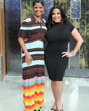 Renee Graziano Instagram - Here’s some more fun and fabulous photos from my appearance on the @tamronhallshow yesterday 😍 Great interview amazing audience And Tamron was super sweet, kind, and compassionate ❤️🙏
.
#reneegraziano #tamronhall #mobwives #sober #myjourney #grateful #godisgood #blessed #interview #truth #life #living #soberlife #igdaily #instagood #payitforward