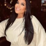 Renee Graziano Instagram - It’s not about being perfect.. 😍 #reneegraziano #italiangirl #recovery #soberbabe #happy #living #nyc #smile