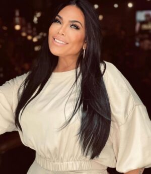 Renee Graziano Instagram - It’s not about being perfect.. 😍 
#reneegraziano #italiangirl #recovery #soberbabe #happy #living #nyc #smile