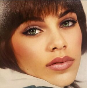 Renee Graziano Instagram - So as I go through my photos I read the comments and there’s so much hate and I don’t know why .. SO THIS IS FOR YOU MEAN GIRLS … THIS ME at 13 years old!!! (Ok let me add my parents sent me to the New You Modeling School I thought I was grown lol looked it but was just a kid with a dream) ANYWAY I was Drop dead gorgeous in spite of being bullied terribly and it took me 52 years to figure out everything ppl said was a lie! So here’s NO FILTER just my parents great genetics!! So yall can kiss my doctor made ass!!!! I am beautiful always was always will be!!! 
What I choose to post is my business you don’t like it unfollow Your hate isn’t wanted here!!

Now whatcha gotta say? Nothing
Ok reading all the love and I gotta keep it real it’s hard to ignore the mean ppl cause I take time to read and respond so as much as I laugh at them it still hurts reason being I’m a real person w real feelings so although it doesn’t touch my soul it’s still not nice ok now back to all the love Thank you Thank you 🙏