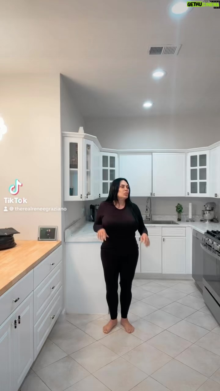 Renee Graziano - 3 Likes - TGIF!!! TGIF!!!