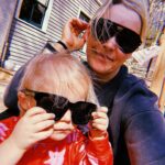 Renee Paquette Instagram - Diggin fer worms