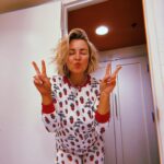 Renee Paquette Instagram - Bonne nuit 🌙
