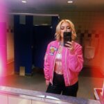 Renee Paquette Instagram - Another great show in the books, another day I forgot to take legit photos of my outfit. 🤦🏼‍♀️ just a girl and a set of urinals doing our best!