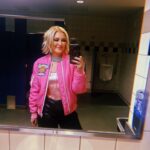 Renee Paquette Instagram - Another great show in the books, another day I forgot to take legit photos of my outfit. 🤦🏼‍♀️ just a girl and a set of urinals doing our best!