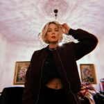 Renee Paquette Instagram - Oop she’s leaving the house 💅🏼