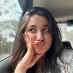 Revathi Pillai Instagram - 🌞😚
