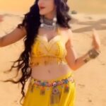 Reyhna Malhotra Instagram – Ishq karu yah nafarat badi Shiddat se karti hu 🤪💝.
 .
.

#iam_reyhna #manmohini #zeetv #zeetv #kumkumbhagya #reyhnapandit #reelindia #comedycentral  #comedy