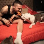 Reykon Instagram - Lo que viene es pa usted que nunca se me quitó!! GRACIAS OYÓ? Pille la 4 pa q se ría! #pizza #perros