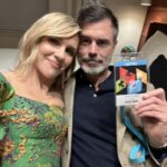 Rhea Seehorn Instagram - Hey! Happy New Year! It’s my first time out & about without visiting family, cleaning out my garage, or being sick, 3 times in a ROW! Happy to be back, & on my way to the @psfilmfest to screen the most endearing, thoughtful, magical film: #Linoleum !
