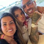 Ricardo Quaresma Instagram - Estás a ficar velhota 😂,mas nós vamos sempre estar aqui para ti 😍 que venham muitos mais anos e festas! Parabéns amor da minha vida 🎉🎊🎈🍾