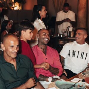 Ricardo Quaresma Instagram - Por aqui as férias continuam 😀
