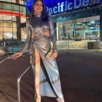 Richa Shukla Moorjani Instagram - @mptf @hollywoodreporter ✨ @styledbyambika @josephchase @thegabriellealvarez 👗 | @lapointe 💎 | @levian_jewelry @anabelachan @a.jaffe @alexisbittar @azzafahmy @onkamal 👛 @auvrelifestyle Courtesy of Getty Images for MPTF