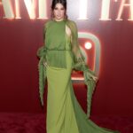 Richa Shukla Moorjani Instagram – 🍉🍉🍉 @vanityfair @instagram #vfvanities 

With this being an evening to celebrate the next generation of Hollywood, the best part of the night was the most heart centered  conversation that breathed new life into me with @alokvmenon who reminded me of the the importance of our work as artists to BE the love that we want to see in this world, to never allow ourselves to feel immobilized by pain and suffering and to keep our hearts open no matter what, so we can drench this world in light and compassion through our work as storytellers. 🖤 ✨

Dress @bibhumohapatra 
Stylist @styledbyambika 
Hair @virginie.pineda 
Makeup @thegabriellealvarez 
Earrings| @hanut101
Rings| @davidyurman @hanut101
Clutch| @auvrelifestyle
Shoes| @willa.phoenix 
Tailor| @mrs.jun.tailor
Style Team| @leksywolk @sarahmgibsonn