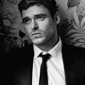 Richard Madden Instagram - British Vogue out now!
@britishvogue - Photographed by @AlasdairMclellan
- Styled by @KPhelan123
- Grooming by: @AnthonyTurnerHair, @LynseyAlexander and @PebblesNails.