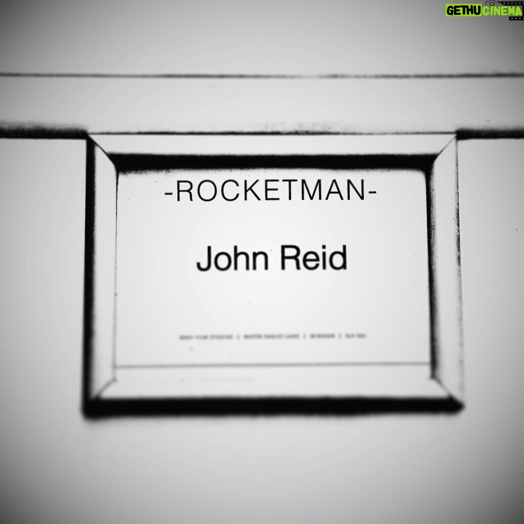 Richard Madden Instagram - Read through day... 🎥🚀 #Rocketman #EltonJohn