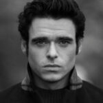 Richard Madden Instagram - Shoot and interview now on #MRPORTER @mrporterlive #Thejournal