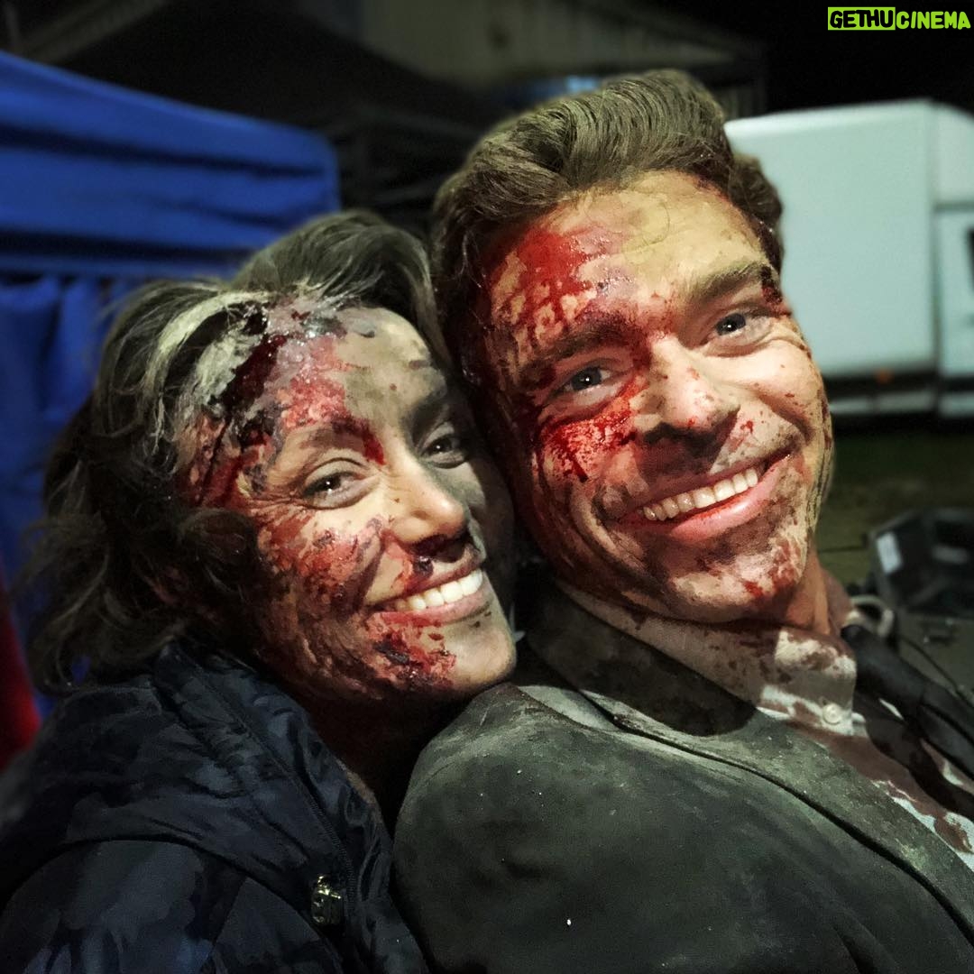 Richard Madden Instagram - Behind the scenes with the outstandingly talented Keeley Hawes who kept me smiling even through the toughest of days!💥 #bodyguard @bbcone