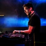 Richard Madden Instagram - Ibiza Movie out now on Netflix! #IbizaMovie #Netflix