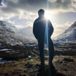 Richard Madden Instagram - Back in the homeland 🏴󠁧󠁢󠁳󠁣󠁴󠁿