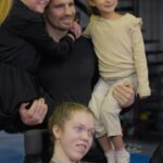 Rico Verhoeven Instagram - What a special day! It was great to see the children with this rare muscle disease enjoying themselves so much in the gym. It was a dream come true, they said afterwards. 👉 Watch the full video via link in bio! Support our fight against rare muscle diseases and donate at voorsara.nl - Wat een bijzondere dag! Het was geweldig om de kinderen met deze zeldzame spierziekte zo te zien genieten in de sportschool. Het was een droom die uitkwam, vertelden ze naderhand. 👉 Bekijk de volledige video via onze link in bio! Steun ook de strijd tegen zeldzame spierziekten en doneer op voorsara.nl