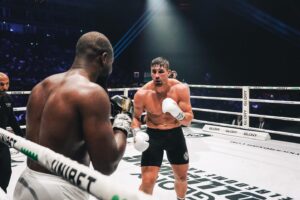 Rico Verhoeven Instagram - Happy to be back 💪🏻
