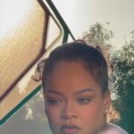 Rihanna Instagram – golden hour glow, bottled. 

our new Soft’Lit luminous foundation is coming 4.26.24

@FentyBeauty #SoftLitGlow